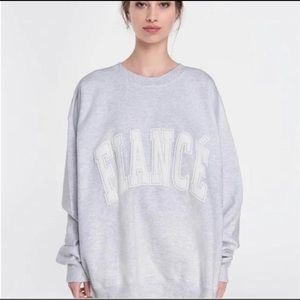 Brand: The Bar // Size: XL // Color: Heather Grey